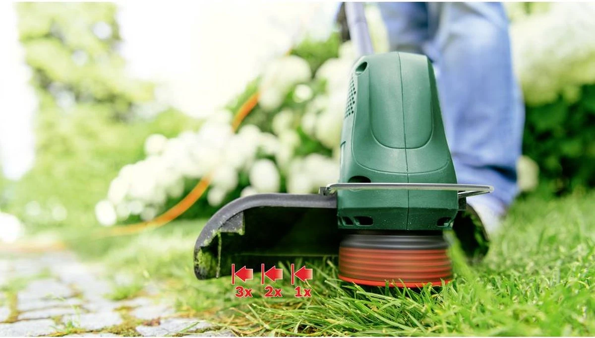 Bosch EasyGrassCut 23 Grastrimmer - Op Snoer - 230 V - Snijbreedte 23 Cm - Afbeelding 4