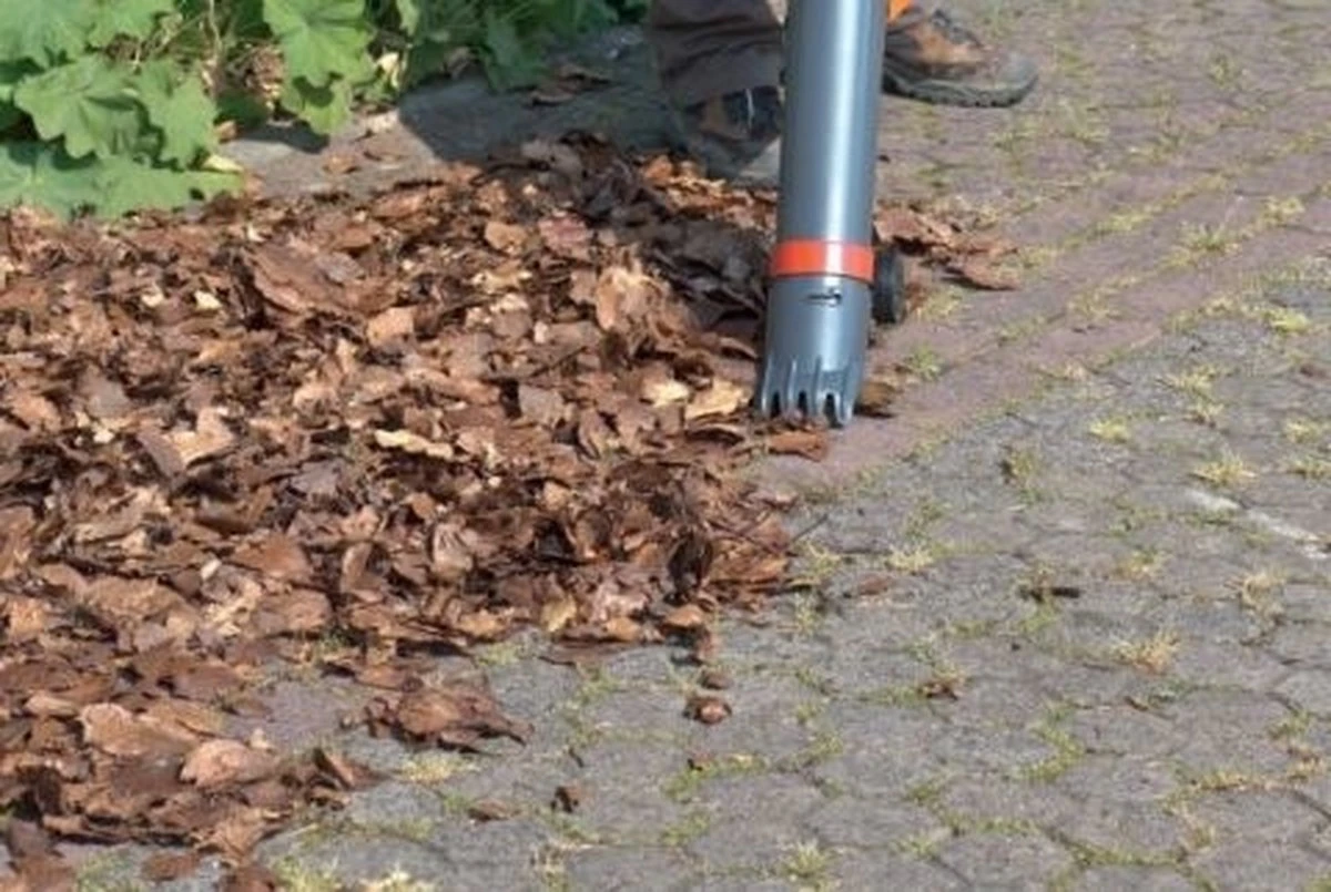 WOLF-Garten Elektrische Bladblazer LBV 2600 E - Motor 2600 Watt - Opvangzak 50 Liter - Reductie Ratio 10:1 - Afbeelding 12